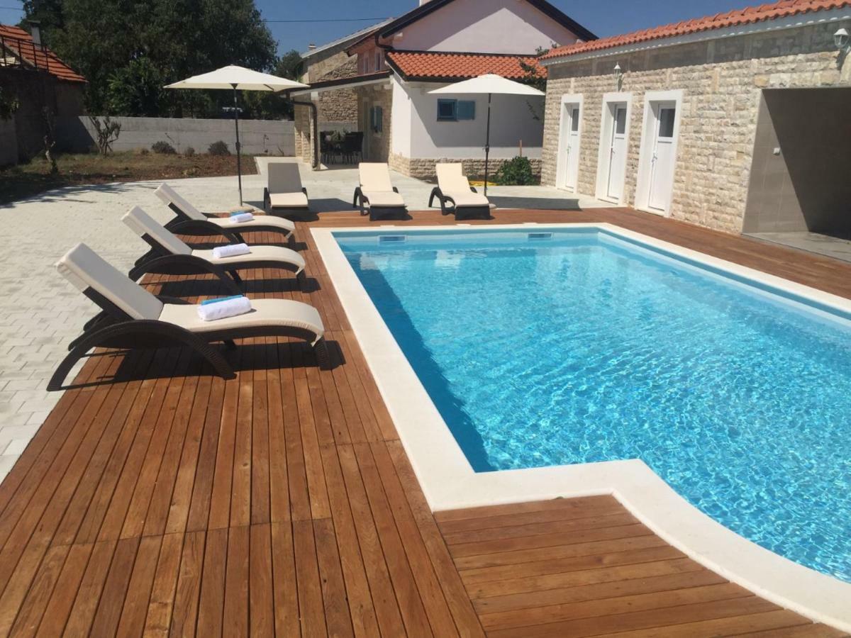 Kuce Za Odmor Brkic Apartment Lozovac Ngoại thất bức ảnh