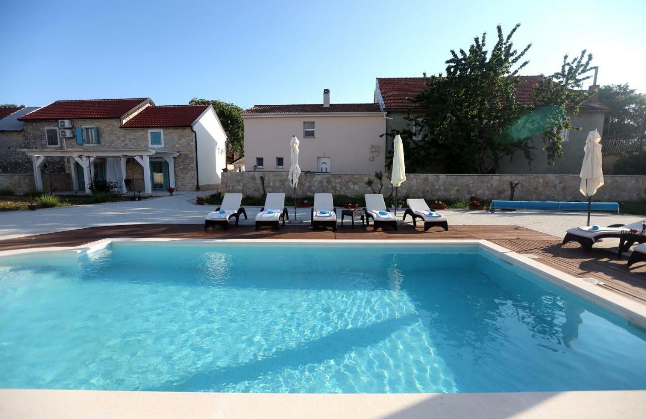 Kuce Za Odmor Brkic Apartment Lozovac Ngoại thất bức ảnh