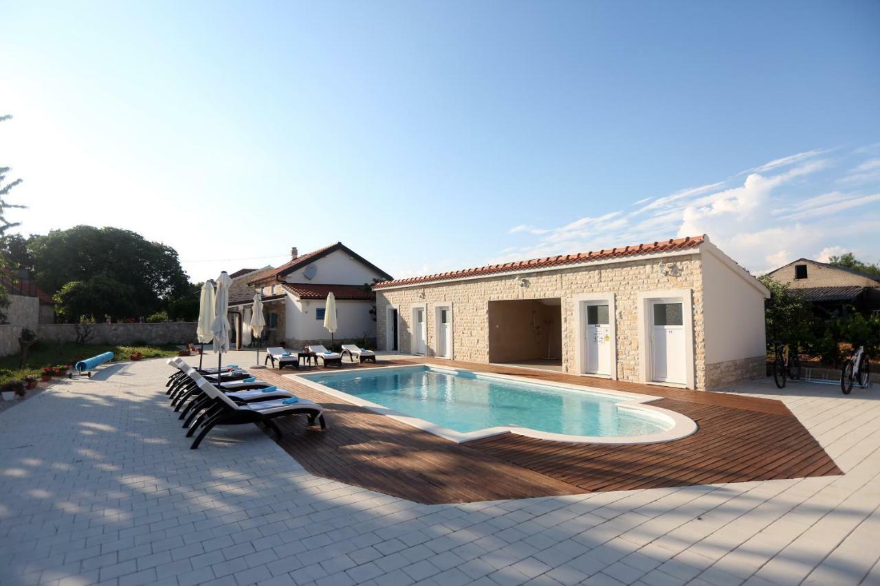 Kuce Za Odmor Brkic Apartment Lozovac Ngoại thất bức ảnh